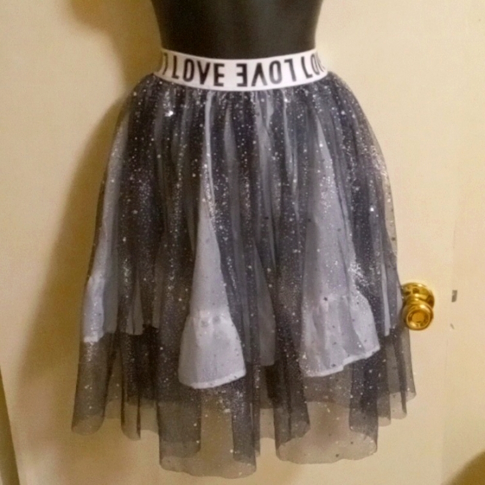Love skirt